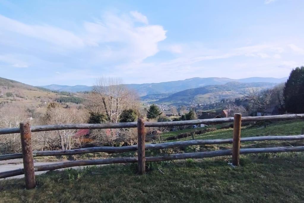 Aux Balcons De La Vallee Soultzeren Esterno foto